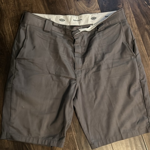 Dickies Relaxed fit shorts - Picture 2 of 3